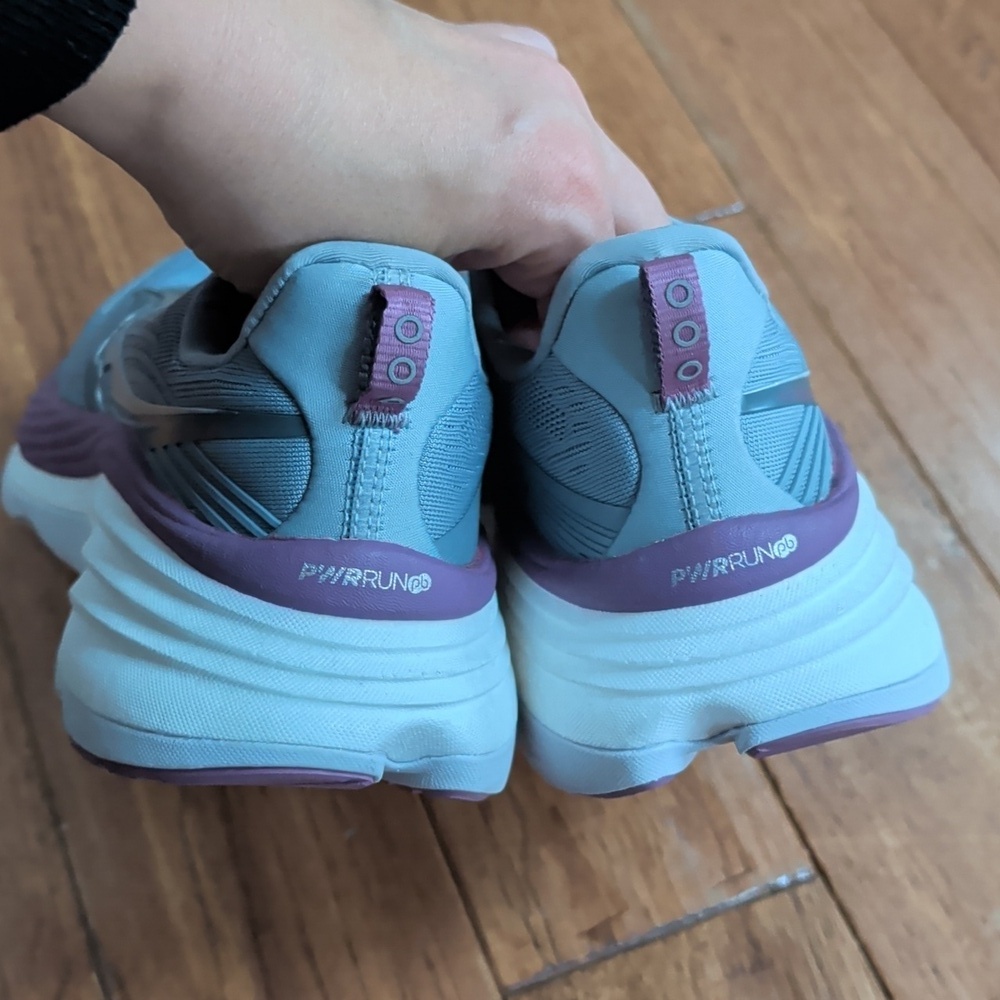Saucony Hurricane 24 Women's Gray and Purple Marathon Running Shoes - Picture 4 of 9